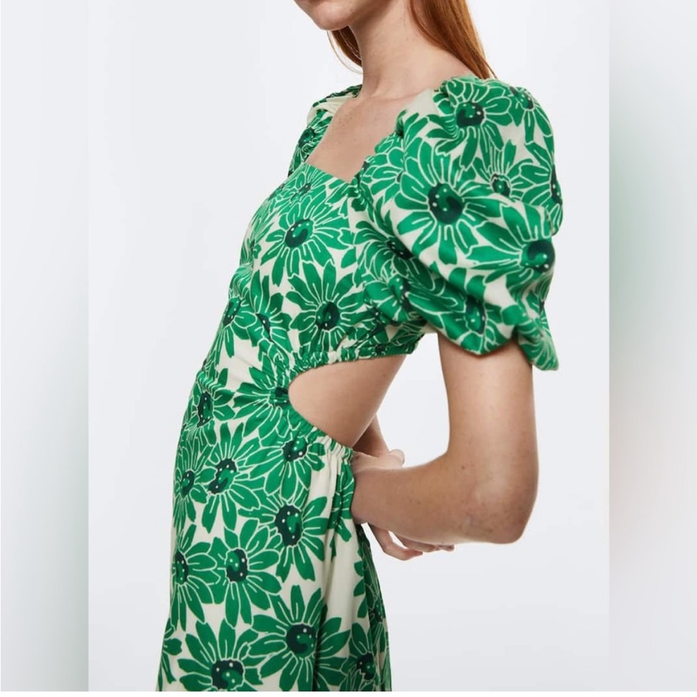 Mango Green Flower Dress with Open Back and Puff Sleeves
